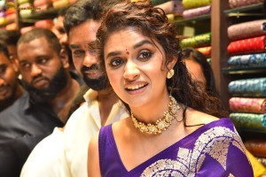 Keerthy Suresh launches Maangalya Shopping Mall in Hyderabad