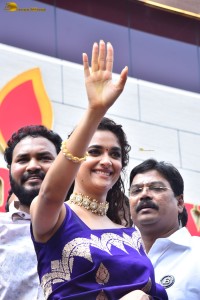 Keerthy Suresh launches Maangalya Shopping Mall in Hyderabad