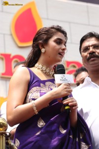Keerthy Suresh launches Maangalya Shopping Mall in Hyderabad