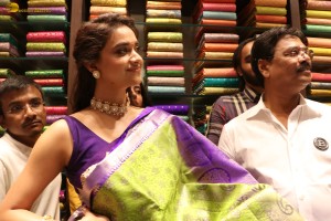 Keerthy Suresh launches Maangalya Shopping Mall in Hyderabad