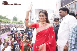 Actress Keerthy Suresh launching CMR Shopping Mall in Mancherial, Telangana.