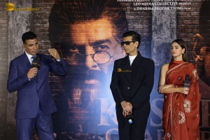 Kesari 2 Press Meet attended by Akshay Kumar, Ananya Panday, and Karan Johar