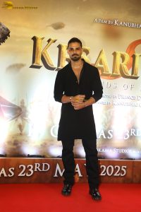 Kesari Veer Screening attended by Suniel Shetty, Akanksha Sharma, Sooraj Pancholi, Tiger Shroff, and others