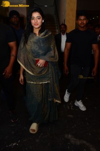 Actress Ketika Sharma in a traditional dress