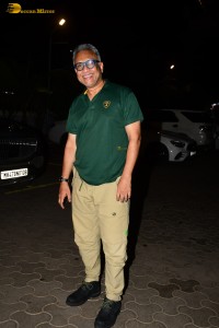 Khel Khel Mein screening attended by Taapsee Pannu, Pragya Jaiswal, Vaani Kapoor, Rakul Preet Singh, and others