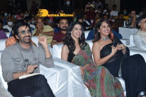 Pictures from the Pre-Release Event of 'Khiladi' movie - attended by Ravi Teja, Meenakshi Chaudhary, Dimple Hayathi, Anasuya Bharadwaj, Devi Sri Prasad and Ramesh Varma