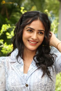 actress Khushboo Choudhary lovely photoshoot