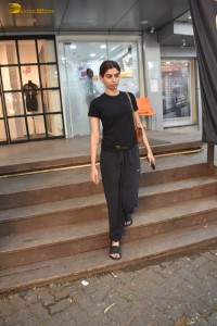 actress Khushi Kapoor seen leaving gym after exercise