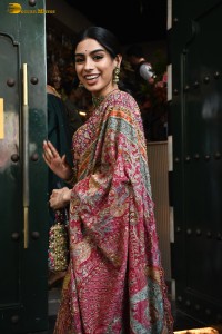 bollywood actress Khushi Kapoor, also daughter of legendary sridevi and sister of janhvi kapoor, spotted in a saree at a function