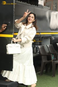 bollywood beauty kiara advani gorgeous in a white dress