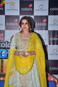 ‘Kis Kisko Pyaar Karoon 2’ cast Kapil Sharma, Ayesha Khan, Warina Hussain, Parul Gulati, and Tridha Choudhury, promote the film on the sets of 'Laughter Chef'