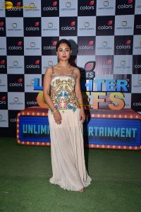 ‘Kis Kisko Pyaar Karoon 2’ cast Kapil Sharma, Ayesha Khan, Warina Hussain, Parul Gulati, and Tridha Choudhury, promote the film on the sets of 'Laughter Chef'