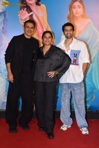 Kis Kisko Pyaar Karoon 2 Screening attended by Kapil Sharma, Tridha Choudhury, Warina Hussain, and others