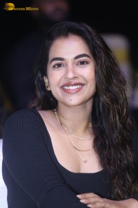 Komalee Prasad Picture Gallery 10