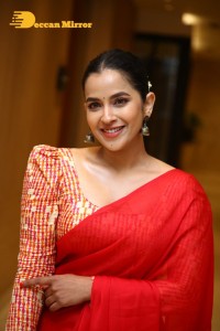 Telugu Actress Komalee Prasad in a Red Saree