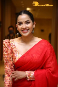 Telugu Actress Komalee Prasad in a Red Saree