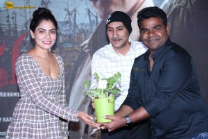 Korameenu Pre-Release attended by Lakshman and Kishori Dhatrak