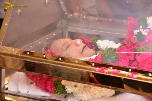 Family and Friends from Cinema and Politics mourned the loss of Superstar Krishna