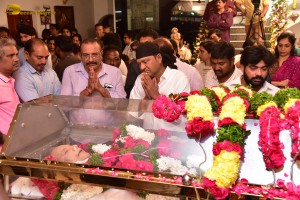 Family and Friends from Cinema and Politics mourned the loss of Superstar Krishna