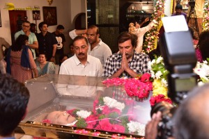 Family and Friends from Cinema and Politics mourned the loss of Superstar Krishna