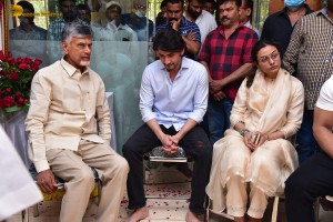Family and Friends from Cinema and Politics mourned the loss of Superstar Krishna