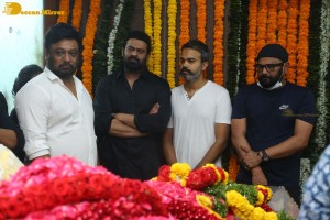Mahesh Babu and Chiranjeevi and Junior NTR and Pawan Kalyan and Prabhas and others pay last respects to actor Krishnam Raju