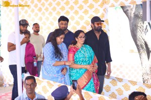 Krishnam Raju Memorial Service held in Mogalturu attended by Prabhas and family members