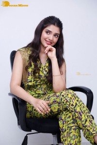 Telugu Actress Krithi Shetty photoshoot