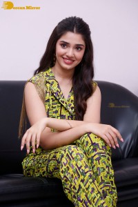 Telugu Actress Krithi Shetty photoshoot