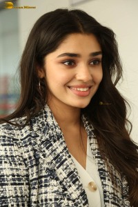 actress Krithi Shetty photoshoot