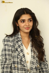 actress Krithi Shetty photoshoot