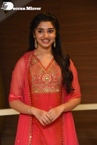 Telugu Actress Krithi Shetty