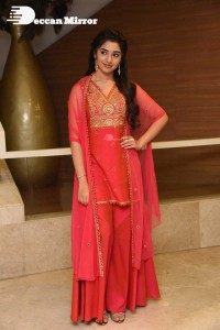 Telugu Actress Krithi Shetty