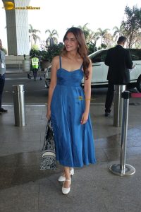 telugu actress Kriti Kharbanda cute in a blue dress at mumbai airport