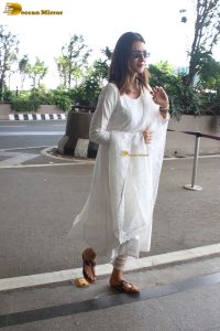 actress kriti sanon cute in a white salwar dress
