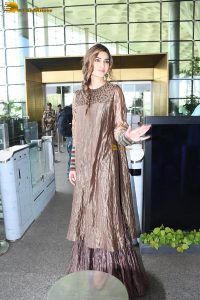 actress Kriti Sanon gorgeous in a brown dress at mumbai airport