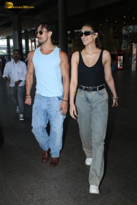 Tiger Shroff and Kriti Sanon spotted at Mumbai Airport on Oct 19, 2023