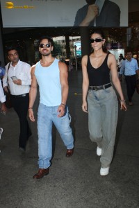 Tiger Shroff and Kriti Sanon spotted at Mumbai Airport on Oct 19, 2023