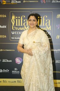 Indian actress Kushboo lovely in a yellow saree