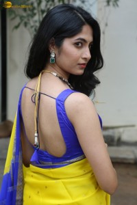 actress Kushee Ravi beautiful in a yellow saree