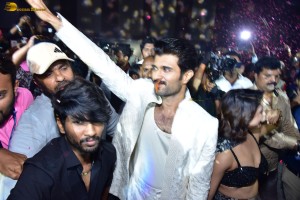 Kushi Musical Concert attended by Vijay Deverakonda, Samantha Ruth Prabhu, Anand Deverakonda, and Shiva Nirvana