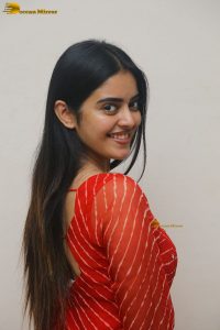 actress kushitha kallapu cute photo shoot in a red salwar