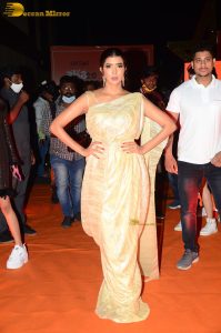 mohan babu daughter and actress lakshmi manchu in a gold color saree