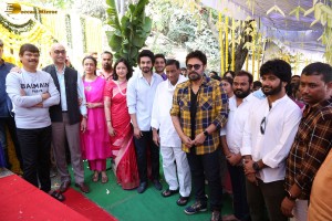 Lalithambika Productions No 1 Movie Launch attended by Ashok Galla, Jayadev Galla, Namrata Shirodkar and Venkatesh