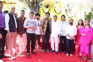 Lalithambika Productions No 1 Movie Launch attended by Ashok Galla, Jayadev Galla, Namrata Shirodkar and Venkatesh