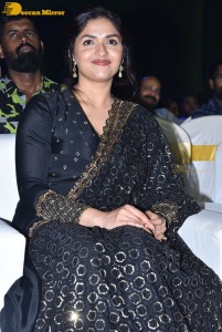 Laththi movie teaser launch attended by Vishal, Udhayanidhi Stalin, Sunaina and Nassar