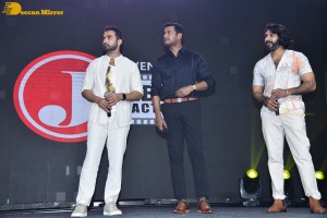 Laththi movie teaser launch attended by Vishal, Udhayanidhi Stalin, Sunaina and Nassar