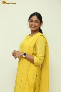 actress lavannya sahukara in a yellow salwar kameez