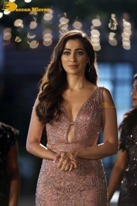 Actress Laxmi Raai hot photoshoot