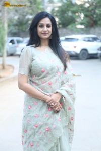 Laya Picture Gallery 1